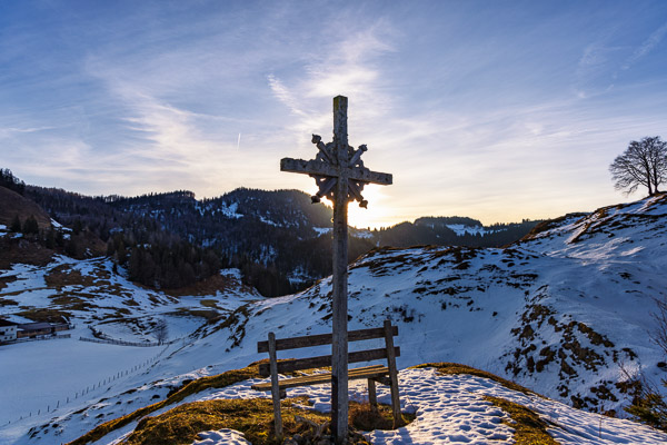 Summit-Crosses-1047.jpg