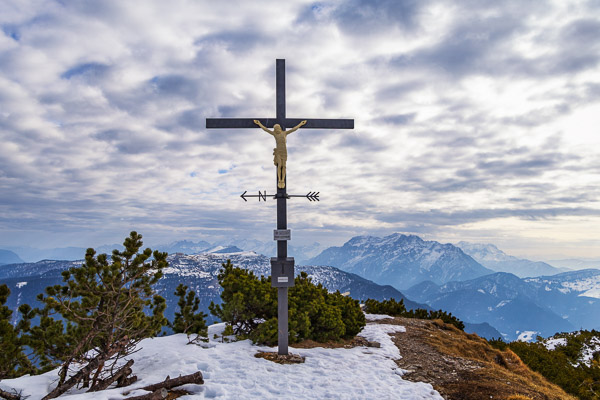 Summit-Crosses-105.jpg