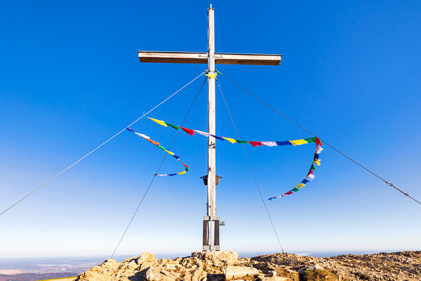 Summit-Crosses-1065.jpg