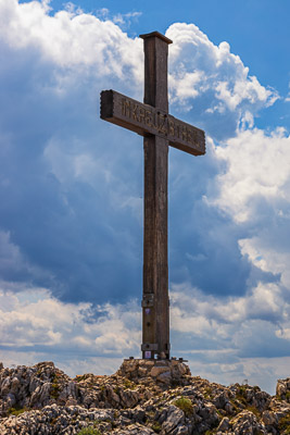 Summit-Crosses-1082.jpg