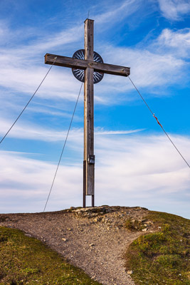 Summit-Crosses-1085.jpg