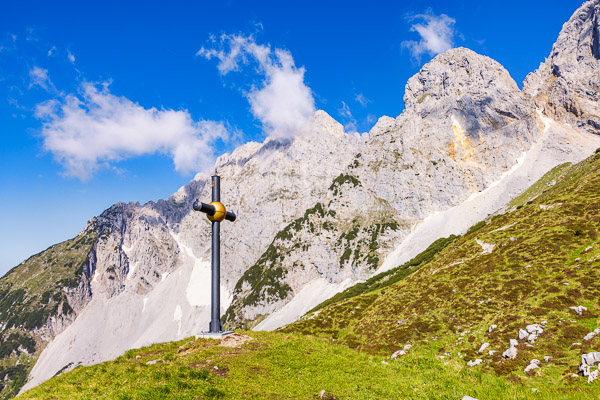 Summit Crosses 1138 Summit-Crosses-1138.jpg