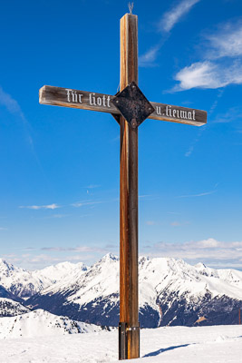 Summit-Crosses-114.jpg