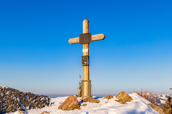 Summit Crosses 1166 Summit-Crosses-1166.jpg