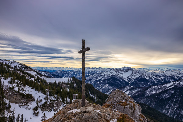 Summit Crosses 1189 Summit-Crosses-1189.jpg
