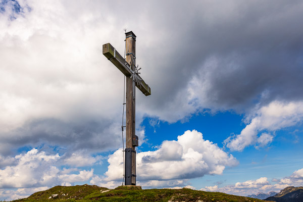 Summit-Crosses-122.jpg