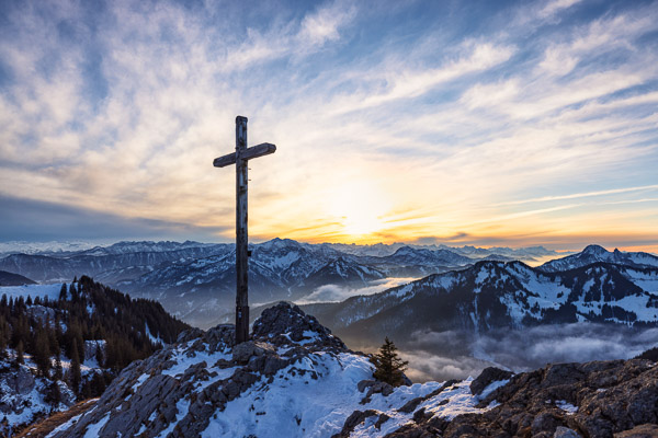 Summit-Crosses-131.jpg