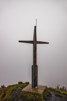Summit-Crosses-165.jpg
