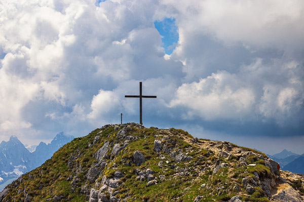 Summit-Crosses-171.jpg