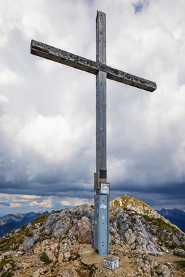 Summit-Crosses-174.jpg