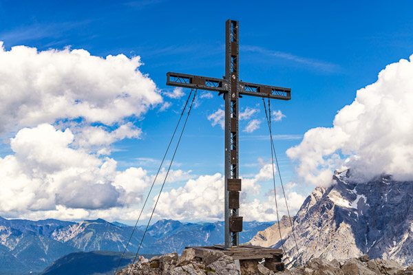 Summit-Crosses-175.jpg