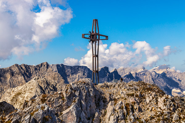 Summit-Crosses-199.jpg