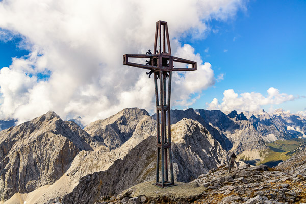 Summit Crosses 203 Summit-Crosses-203.jpg