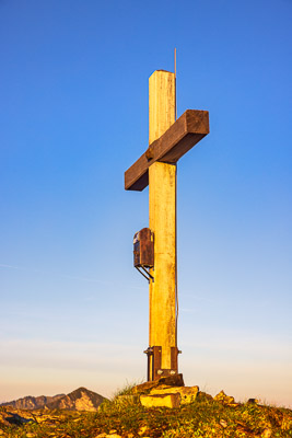 Summit Crosses 209 Summit-Crosses-209.jpg