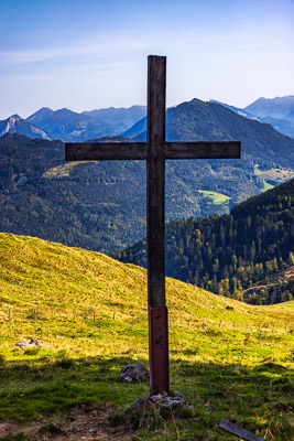 Summit Crosses 212 Summit-Crosses-212.jpg
