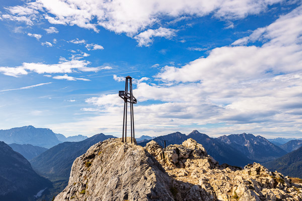 Summit Crosses 219 Summit-Crosses-219.jpg