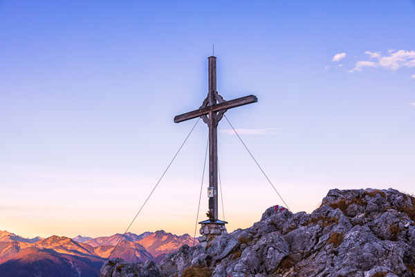 Summit Crosses 235 Summit-Crosses-235.jpg