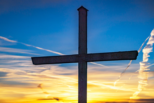 Summit Crosses 241 Summit-Crosses-241.jpg