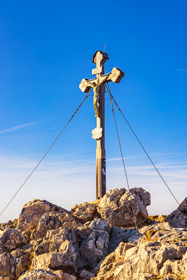 Summit Crosses 272 Summit-Crosses-272.jpg