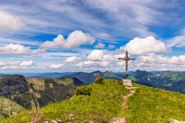 Summit Crosses 293 Summit-Crosses-293.jpg