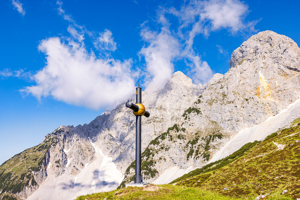 Summit Crosses 302 Summit-Crosses-302.jpg