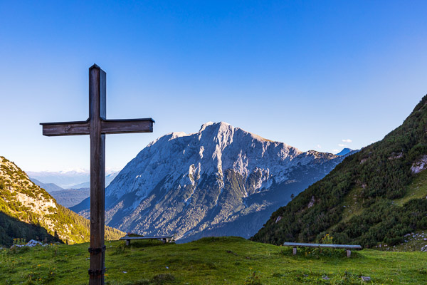 Summit Crosses 359 Summit-Crosses-359.jpg