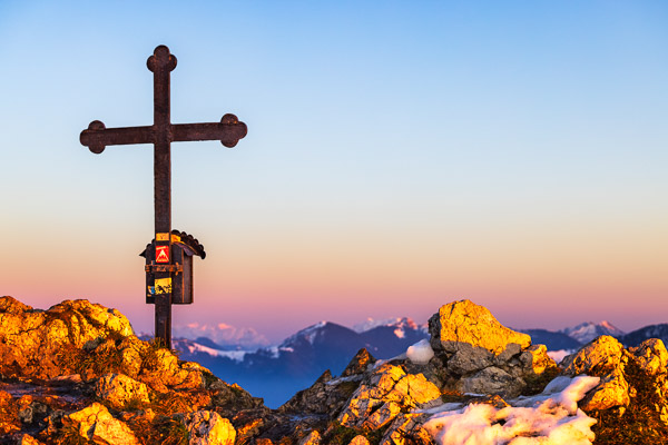 Summit Crosses 375 Summit-Crosses-375.jpg