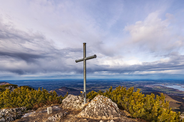 Summit Crosses 389 Summit-Crosses-389.jpg