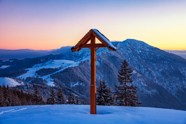 Summit Crosses 392 Summit-Crosses-392.jpg