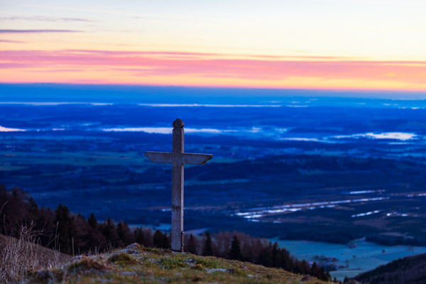 Summit Crosses 415 Summit-Crosses-415.jpg