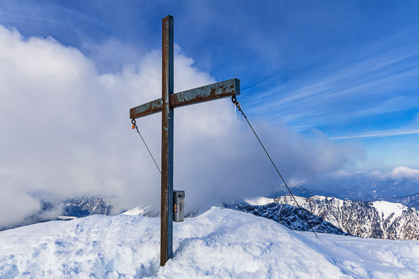 Summit Crosses 423 Summit-Crosses-423.jpg