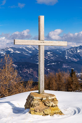 Summit Crosses 426 Summit-Crosses-426.jpg