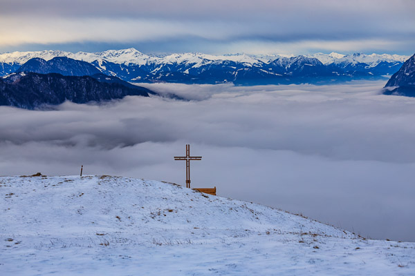 Summit Crosses 429 Summit-Crosses-429.jpg