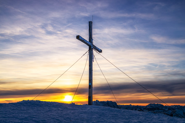 Summit Crosses 449 Summit-Crosses-449.jpg