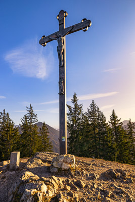 Summit Crosses 450 Summit-Crosses-450.jpg