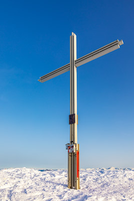 Summit Crosses 459 Summit-Crosses-459.jpg