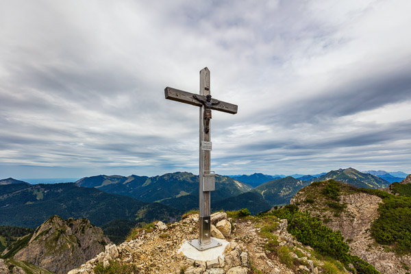 Summit Crosses 473 Summit-Crosses-473.jpg