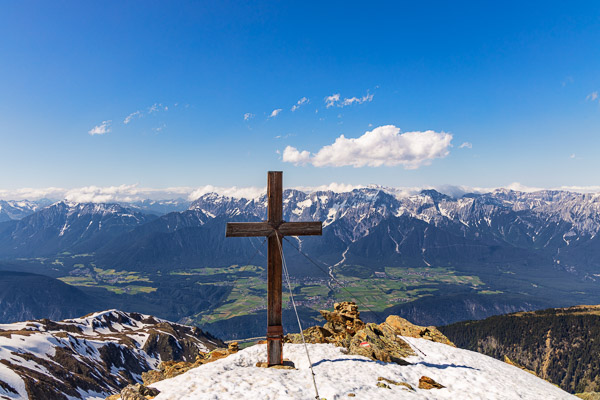 Summit Crosses 478 Summit-Crosses-478.jpg