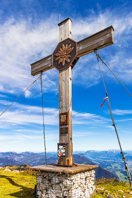 Summit Crosses 482 Summit-Crosses-482.jpg