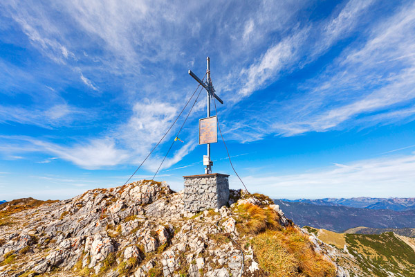 Summit Crosses 483 Summit-Crosses-483.jpg