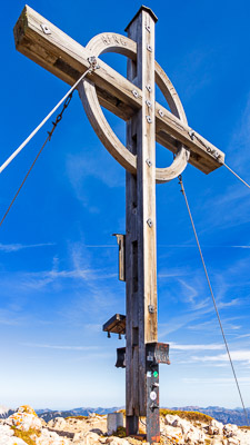 Summit Crosses 485 Summit-Crosses-485.jpg