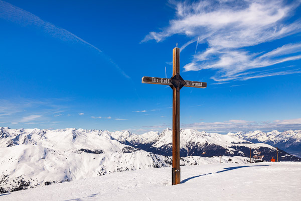 Summit Crosses 490 Summit-Crosses-490.jpg