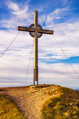 Summit Crosses 519 Summit-Crosses-519.jpg