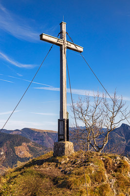 Summit Crosses 525 Summit-Crosses-525.jpg