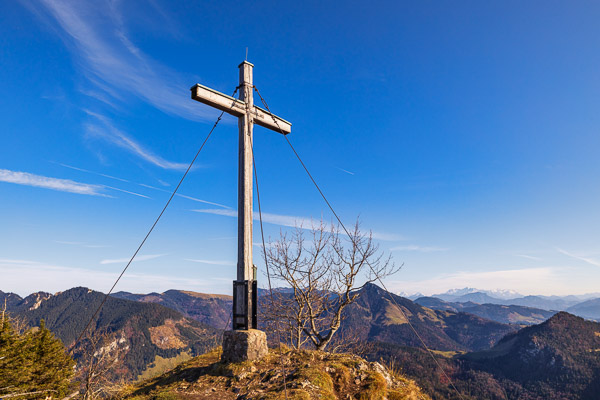 Summit Crosses 526 Summit-Crosses-526.jpg