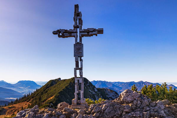 Summit Crosses 528 Summit-Crosses-528.jpg