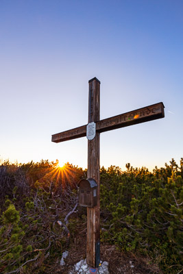 Summit Crosses 530 Summit-Crosses-530.jpg