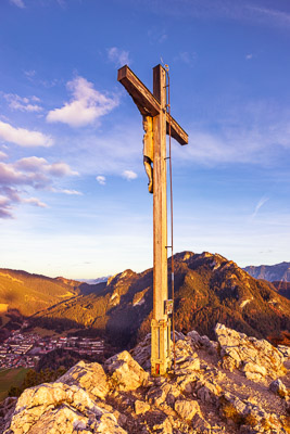Summit Crosses 531 Summit-Crosses-531.jpg