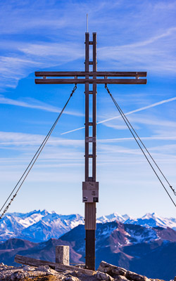 Summit Crosses 536 Summit-Crosses-536.jpg