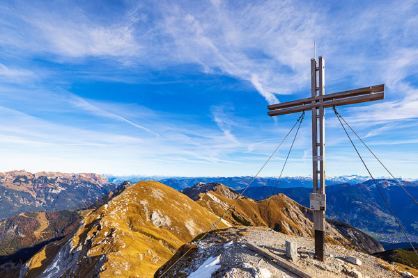 Summit Crosses 538 Summit-Crosses-538.jpg